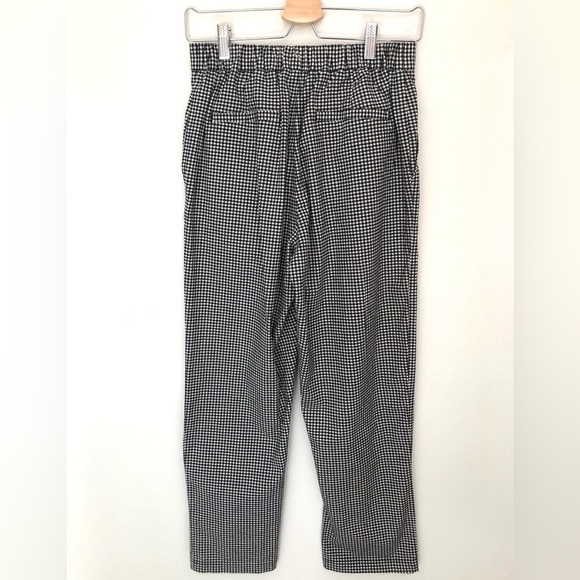 Forever 21 Gingham High-Waist Cropped Trousers - Picture 11 of 15